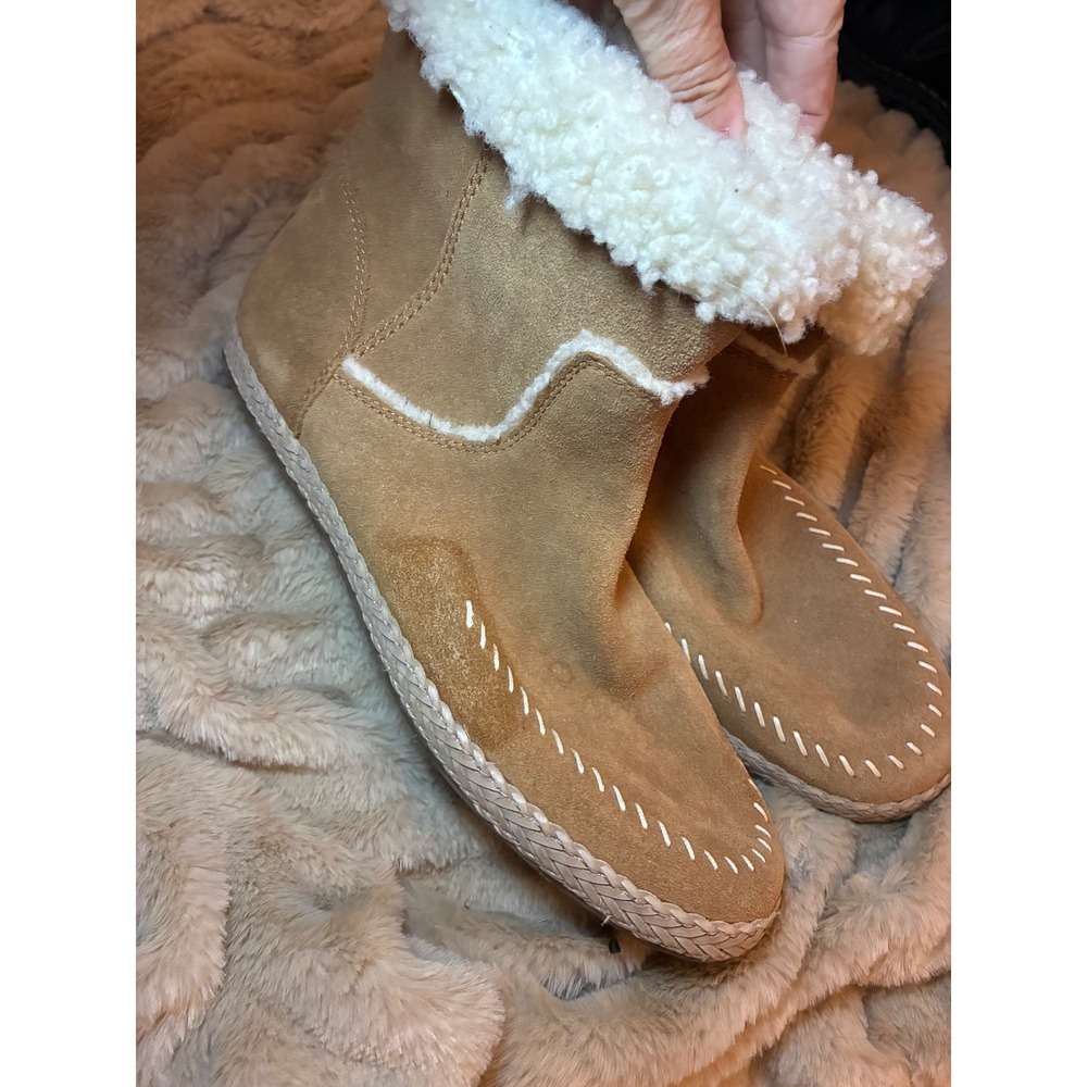UGG Chestnut Suede Whipstitch Ankle Boots with Faux Shearling Trim Size 8.5